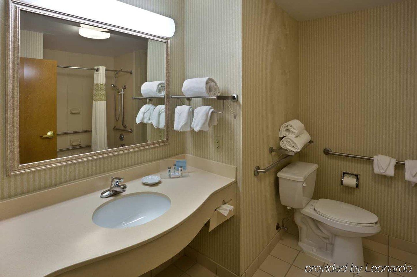 Hampton Inn Cleveland-Airport/Tiedeman Road Brooklyn Zimmer foto