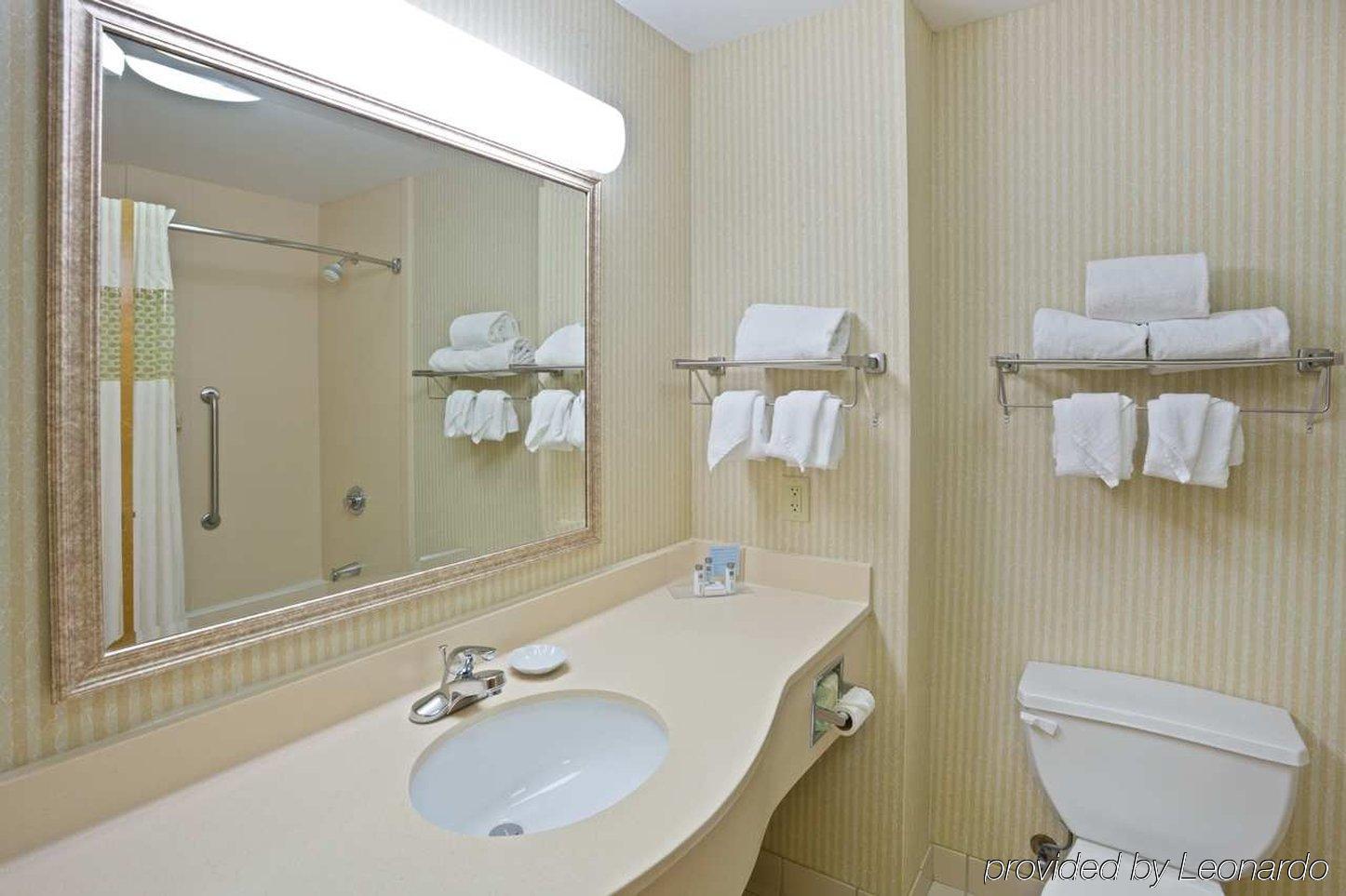 Hampton Inn Cleveland-Airport/Tiedeman Road Brooklyn Zimmer foto